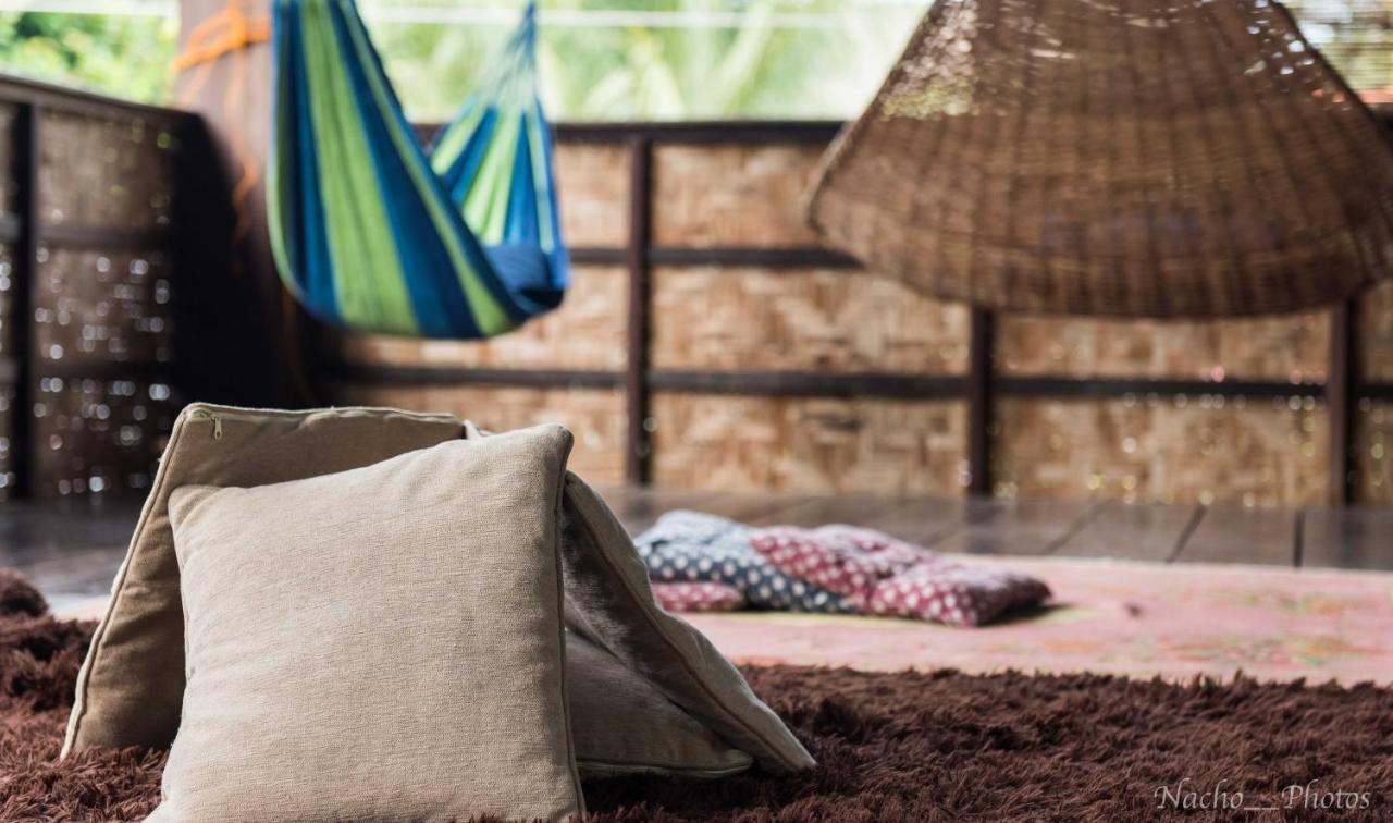 Footprints Homestay (Adults Only) General Luna  Esterno foto